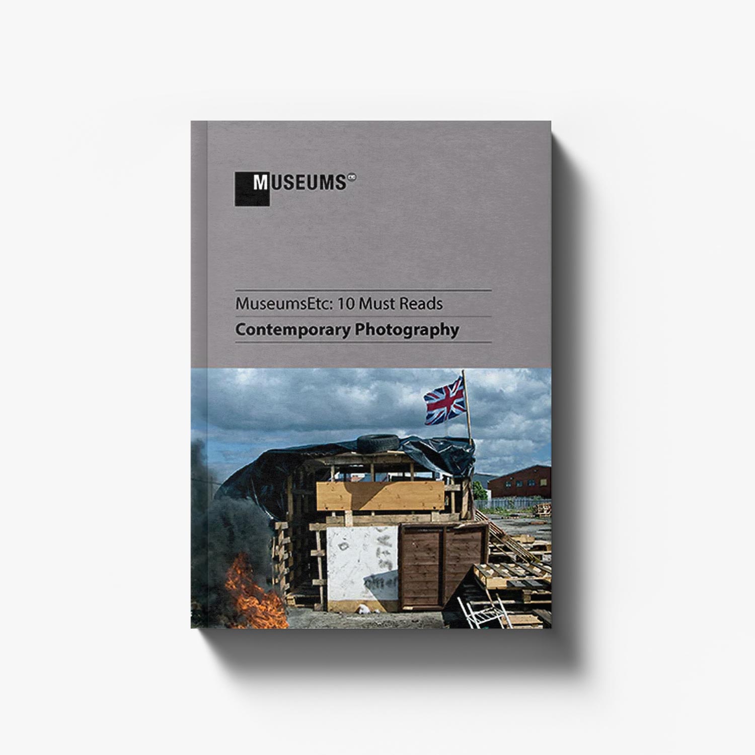 ◇F915 洋書「CONTEMPORARY PHOTOGRAPHERS TOWARD A SOCIAL LANDSCAPE